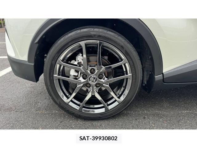 Toyota C-HR 2021-07 8072180-8