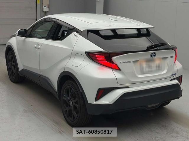 Toyota C-HR 2023-02 8072184-3
