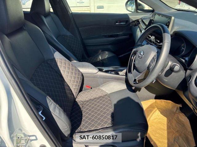 Toyota C-HR 2023-02 8072184-7