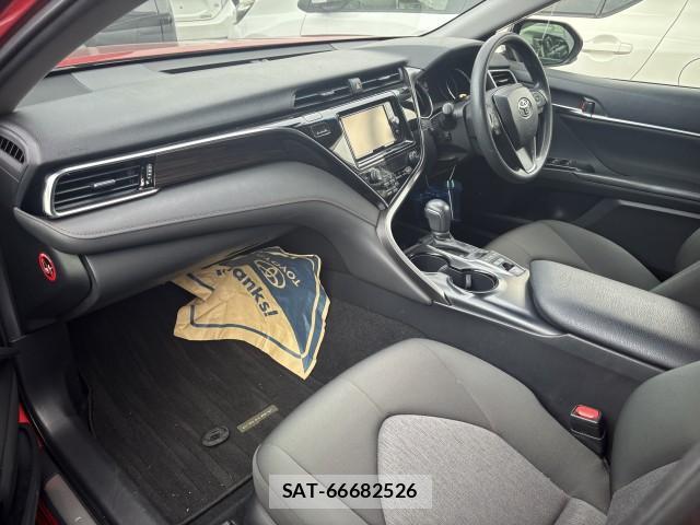 Toyota CAMRY 2017-12 8072129-2