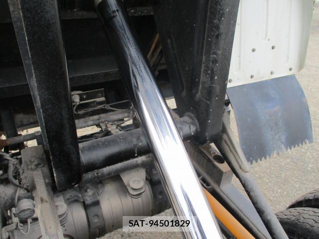 MITSUBISHI FUSO CANTER 2022-08 8071297-3