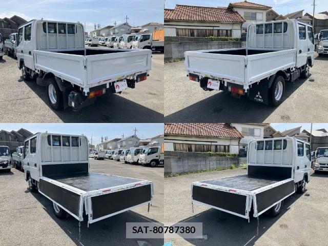 MITSUBISHI FUSO CANTER 2019-06 8072306-4