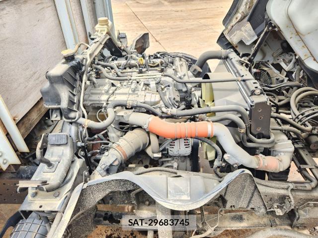 MITSUBISHI FUSO CANTER 2014 8072321-13