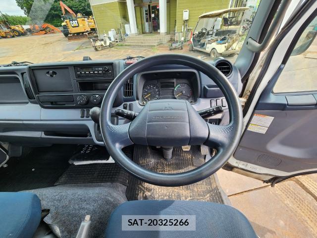 MITSUBISHI FUSO CANTER 2014 8072322-2