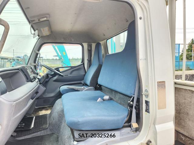 MITSUBISHI FUSO CANTER 2014 8072322-7
