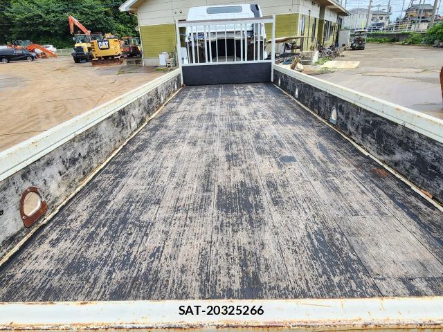 MITSUBISHI FUSO CANTER 2014 8072322-8