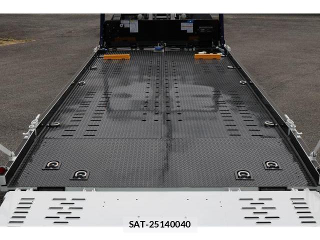 MITSUBISHI FUSO CANTER 2026-03 8072414-12