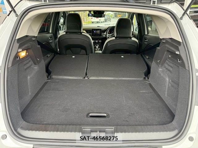 Renault CAPTUR 2021-07 8072448-12