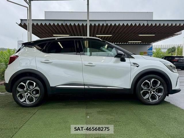 Renault CAPTUR 2021-07 8072448-17