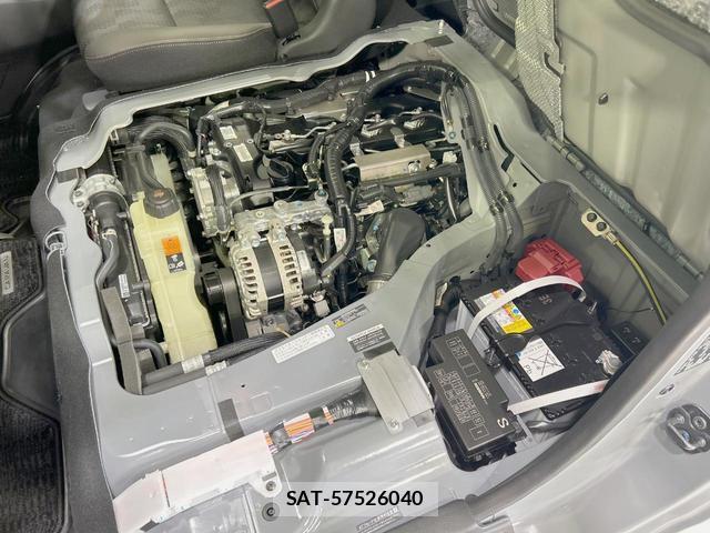 Nissan Caravan 2025-11 8071604-17