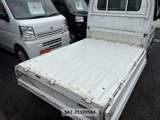 Suzuki CARRY TRUCK 2012-01 8072043-13