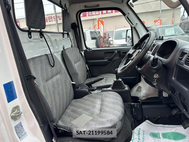 Suzuki CARRY TRUCK 2012-01 8072043-19