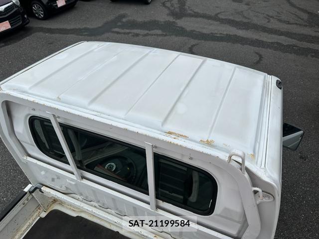 Suzuki CARRY TRUCK 2012-01 8072043-8