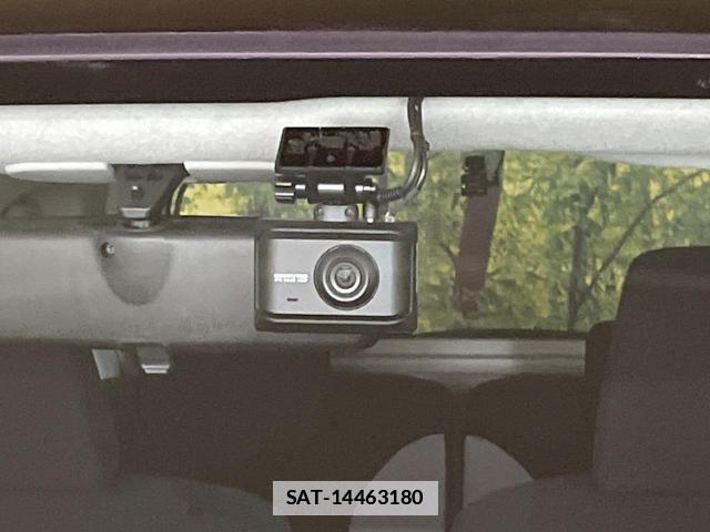Daihatsu CAST 2018-05 8071659-3