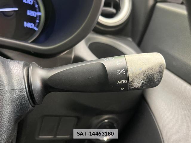 Daihatsu CAST 2018-05 8071659-6