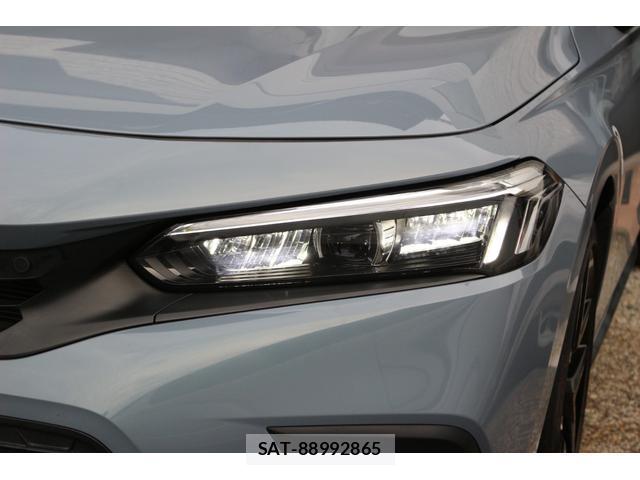 Honda CIVIC 2022-01 8071145-18