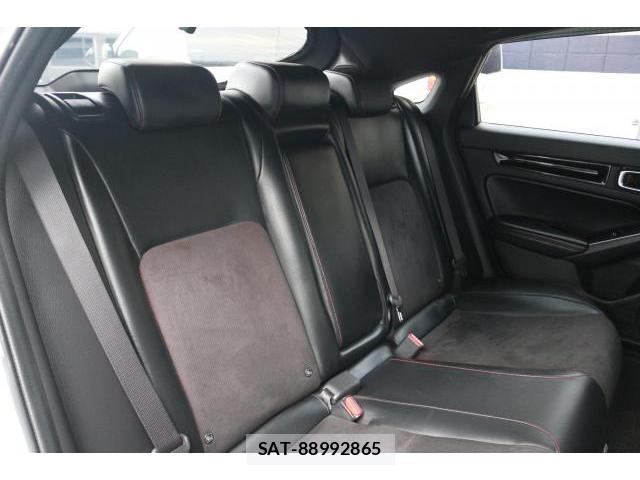 Honda CIVIC 2022-01 8071145-6