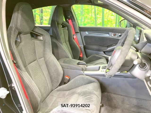Honda CIVIC 2026-07 8071270-7