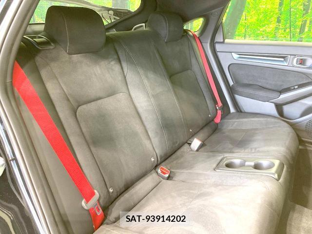 Honda CIVIC 2026-07 8071270-8