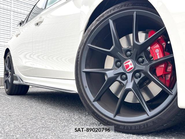 Honda CIVIC 2025-07 8071620-12