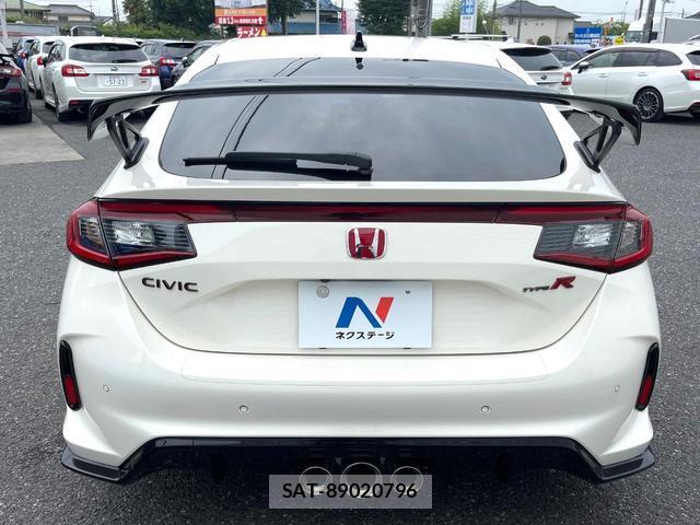 Honda CIVIC 2025-07 8071620-14