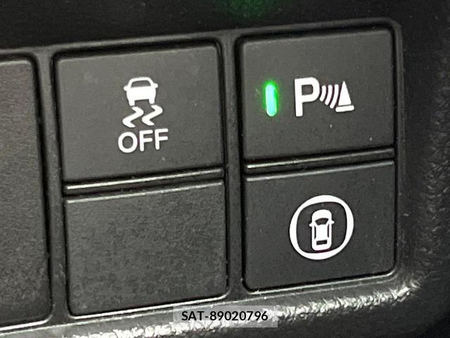 Honda CIVIC 2025-07 8071620-5