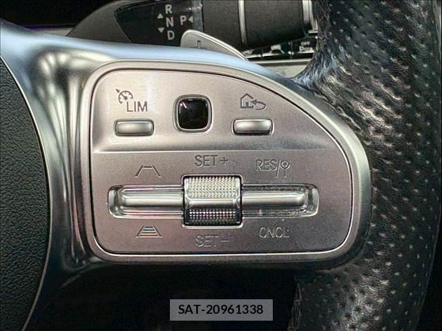 Mercedes Benz CLS-CLASS 2018-06 8071712-10