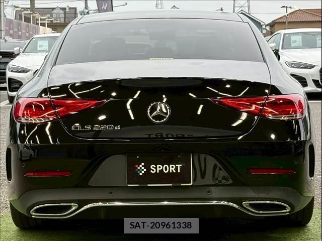 Mercedes Benz CLS-CLASS 2018-06 8071712-13