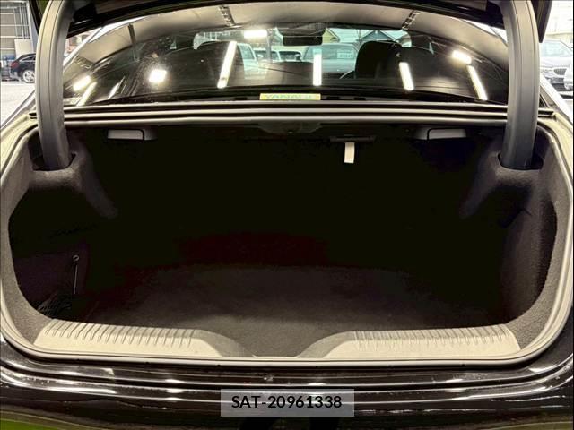 Mercedes Benz CLS-CLASS 2018-06 8071712-17