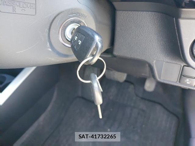Toyota COROLLA AXIO 2019-07 8071354-14