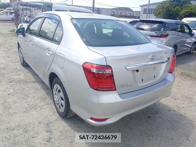 Toyota COROLLA AXIO 2021-07 8071358-5
