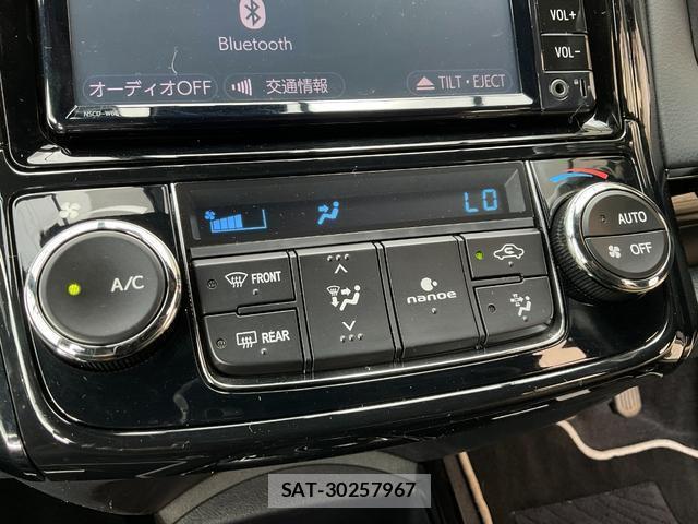 Toyota COROLLA AXIO 2018-01 8072249-15