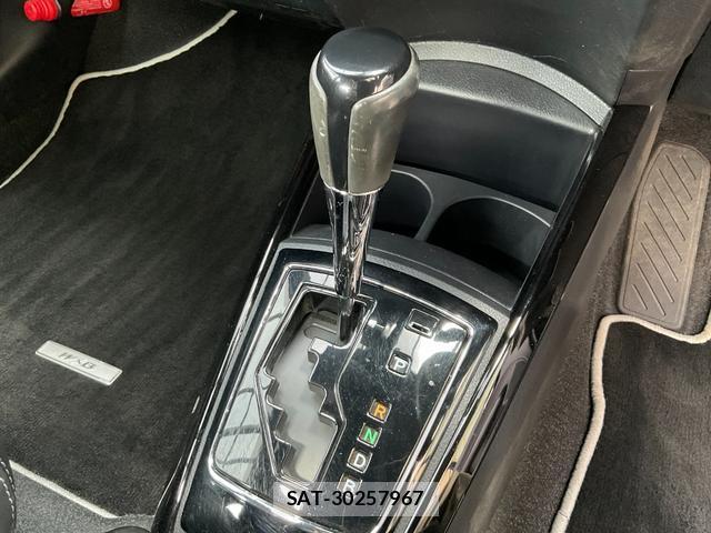 Toyota COROLLA AXIO 2018-01 8072249-16