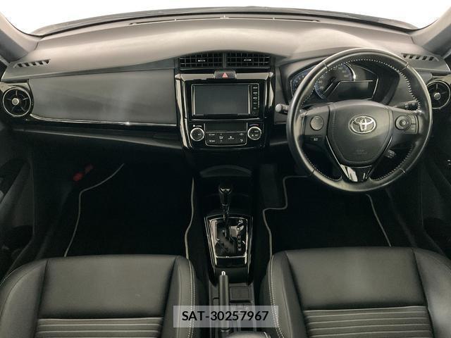 Toyota COROLLA AXIO 2018-01 8072249-5