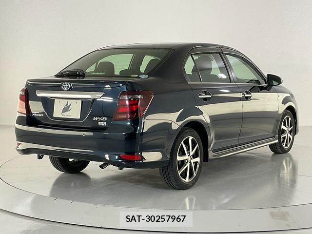Toyota COROLLA AXIO 2018-01 8072249-6