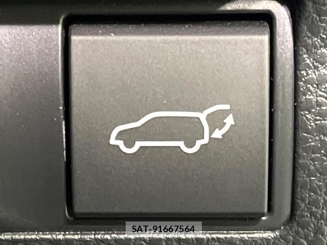Toyota COROLLA CROSS 2023-12 8070947-5