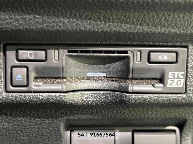 Toyota COROLLA CROSS 2023-12 8070947-6