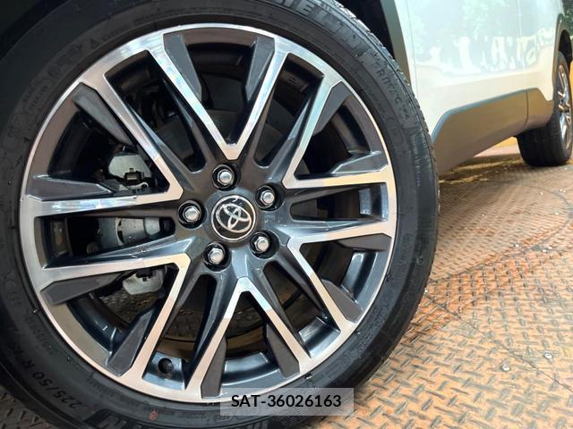Toyota COROLLA CROSS 2025-09 8071066-12
