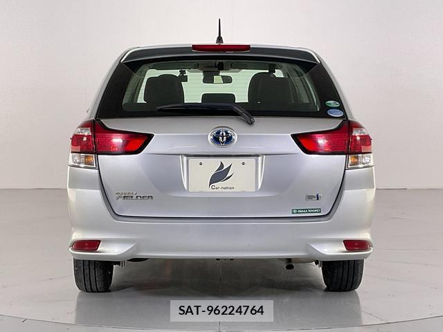 Toyota COROLLA FIELDER 2021-02 8072250-1