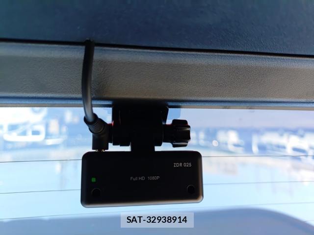 Toyota COROLLA FIELDER 2019-07 8072558-17
