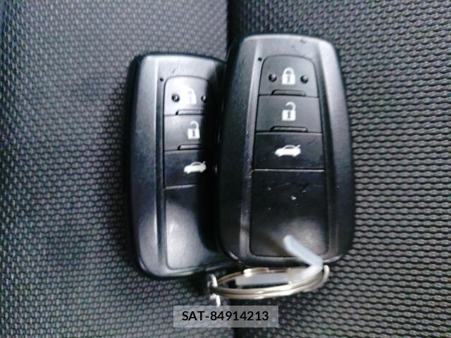 Toyota COROLLA 2019-09 8072550-14
