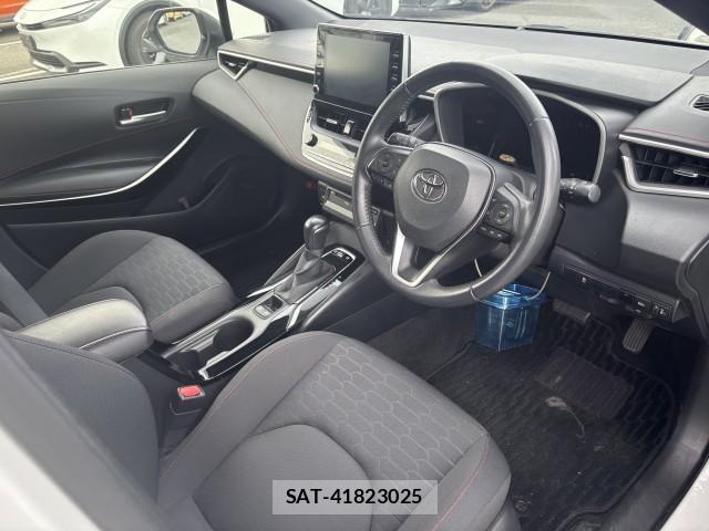 Toyota COROLLA SPORT 2021-04 8072116-9