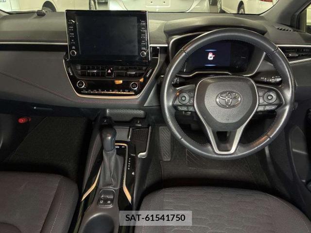 Toyota COROLLA SPORT 2020-02 8072191-2