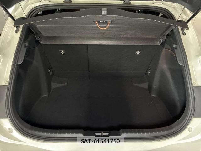 Toyota COROLLA SPORT 2020-02 8072191-6