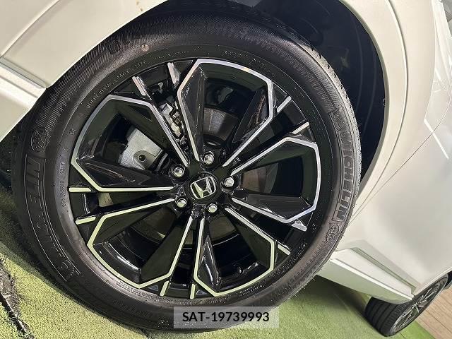 Honda CR-V 2026-06 8072312-11