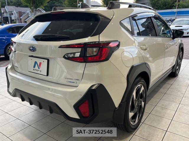 Subaru Crosstrek 2023-08 8071204-17