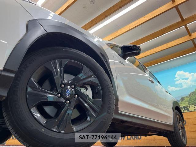 Subaru Crosstrek 2023-10 8072233-12