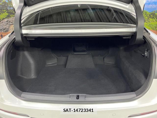 Toyota Crown Crossover 2023-11 8071171-10