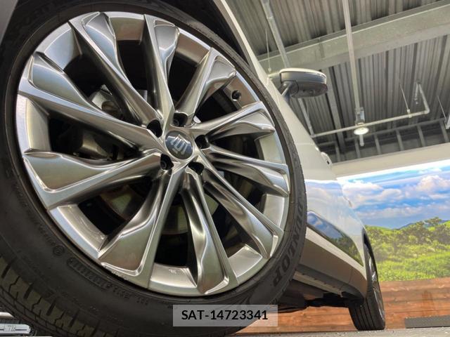 Toyota Crown Crossover 2023-11 8071171-13