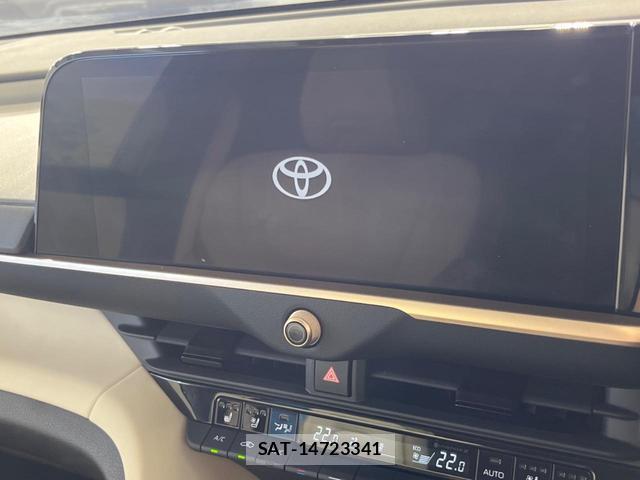 Toyota Crown Crossover 2023-11 8071171-3